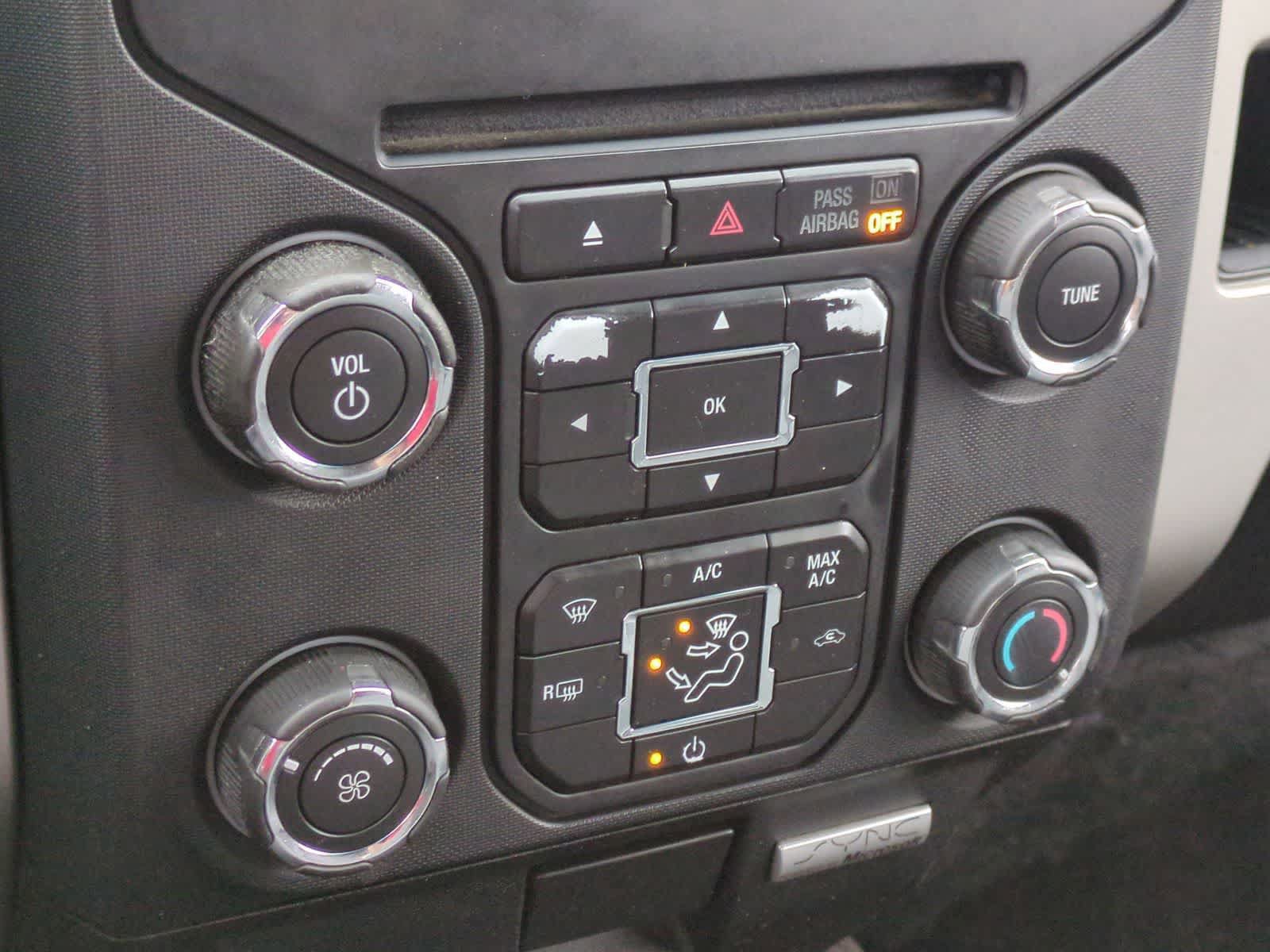 Used 2014 Ford F150 XLT w/ Equipment Group 302A Luxury AWD/4WD image 32