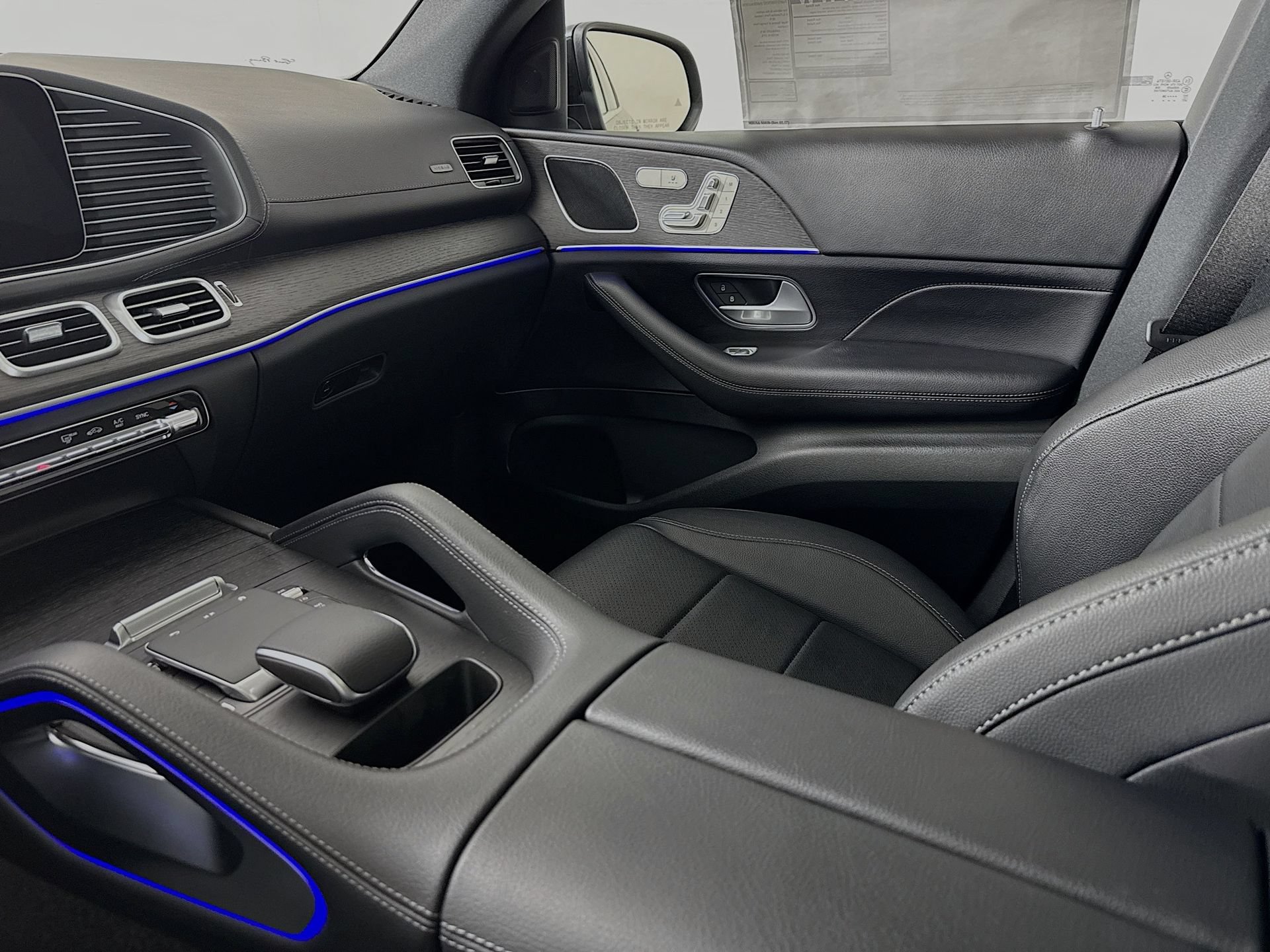 New 2026 Mercedes-Benz GLE 450 4MATIC Coupe image 25