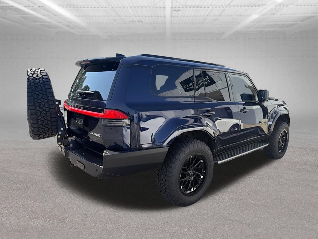 Used 2025 Lexus GX 550 w/ Accessory Package (2T) AWD/4WD image 5