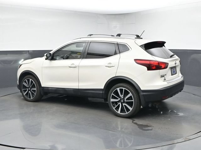 Used 2017 Nissan Rogue Sport SL w/ SL Premium Package AWD/4WD image 6