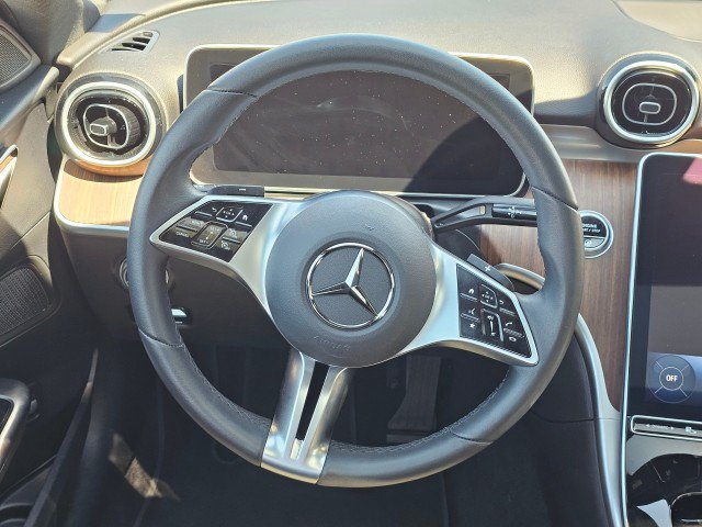 Used 2025 Mercedes-Benz C 300 4MATIC Sedan image 24