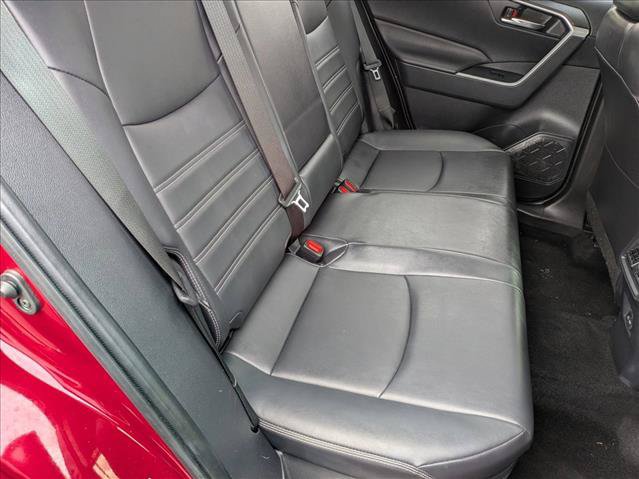 Used 2022 Toyota RAV4 XLE Premium AWD/4WD image 20