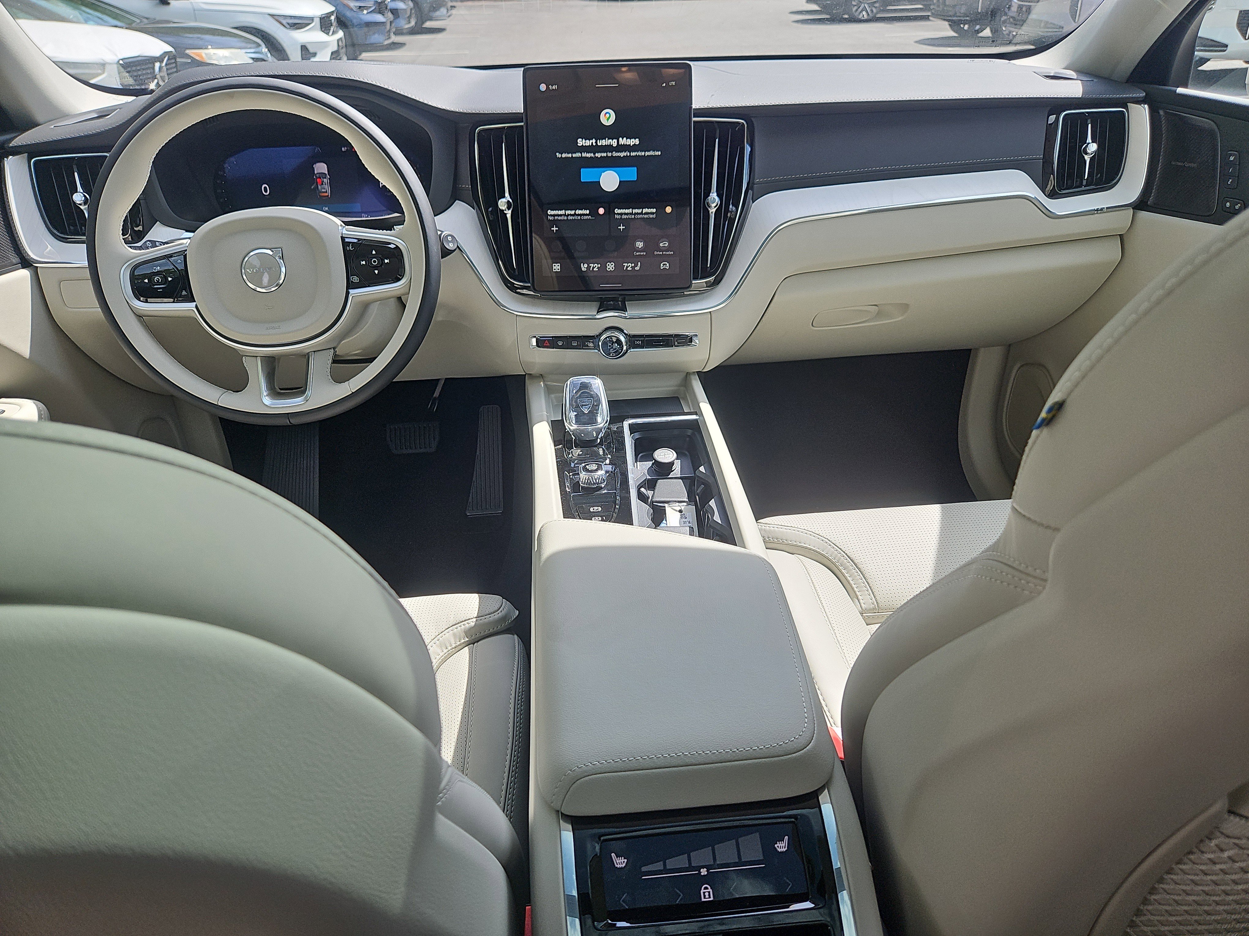 New 2026 Volvo XC60 B5 Ultra w/ Protection Package Premier image 3