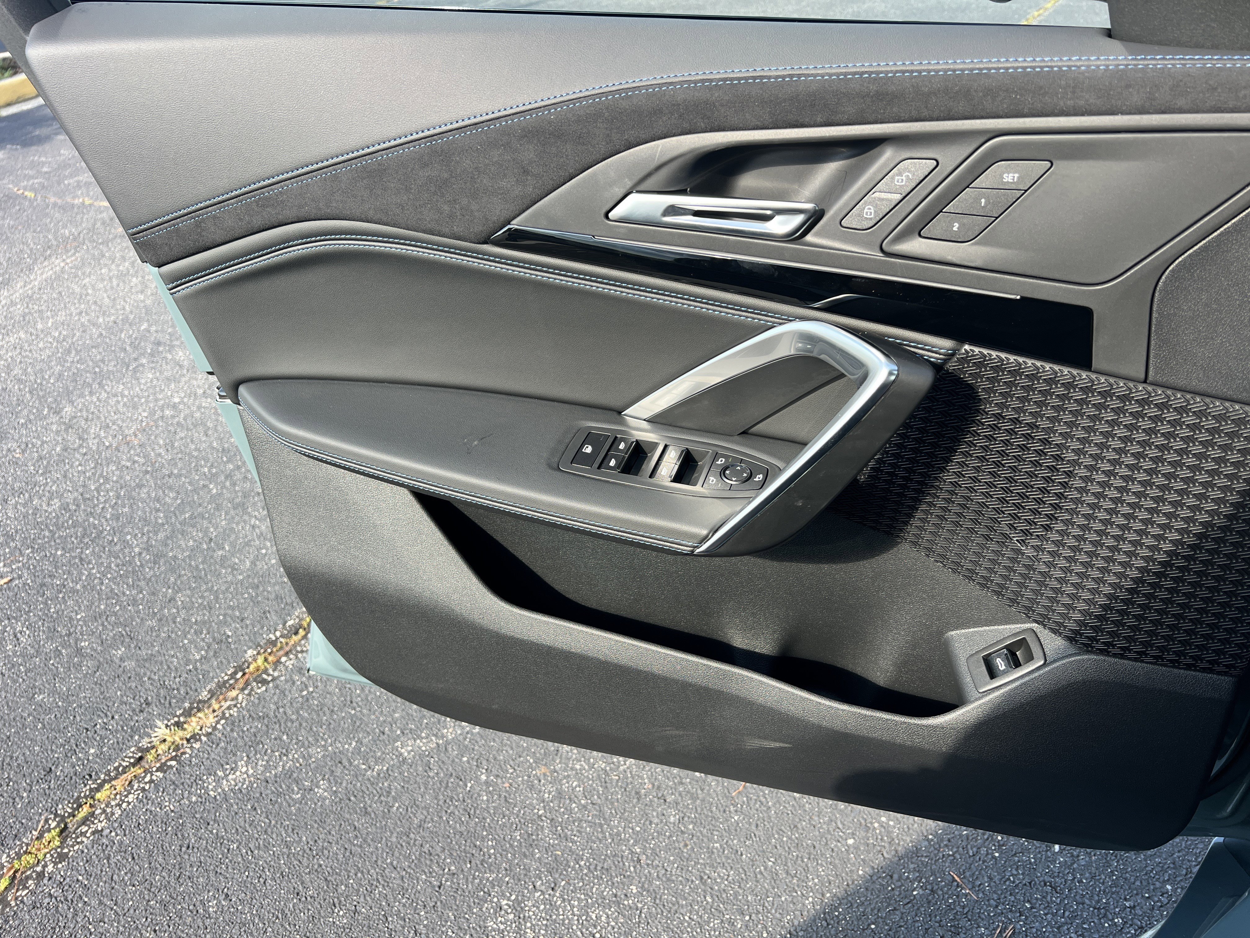 New 2026 BMW X2 xDrive28i w/ Technology Package image 16