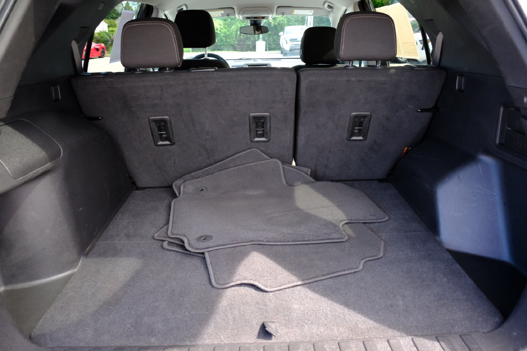 Used 2023 Chevrolet Equinox LT AWD/4WD image 40