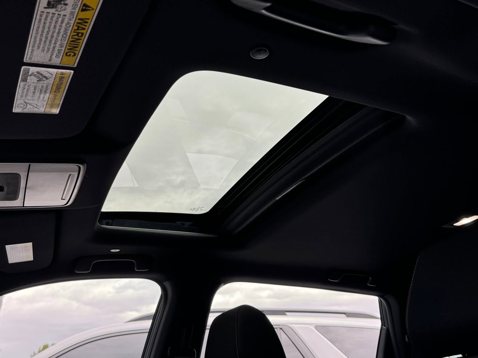 Used 2025 Honda CR-V Sport image 17