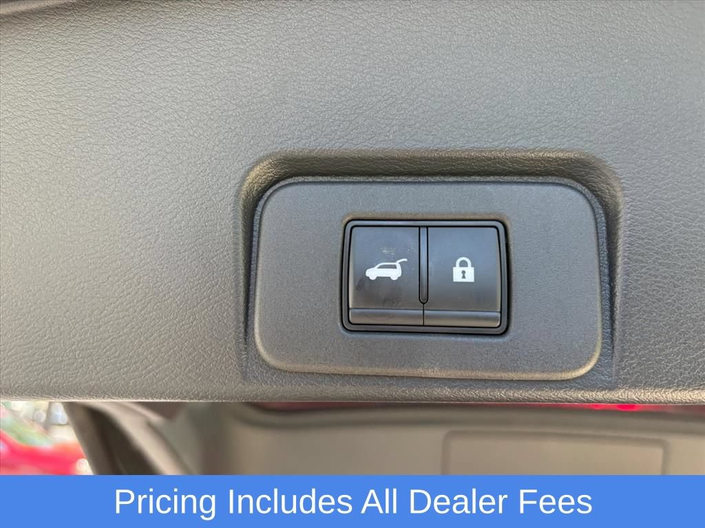 Used 2025 Nissan Rogue SV w/ SV Premium Package AWD/4WD image 25