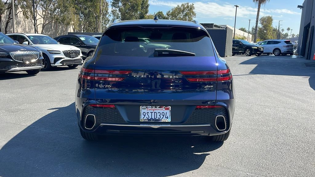 Used 2025 Genesis GV70 2.5T w/ Select Package image 9