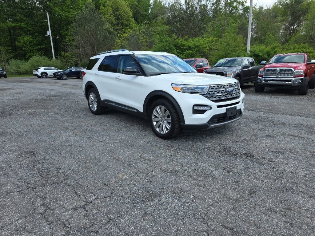 Used 2021 Ford Explorer Limited w/ Equipment Group 301A AWD/4WD image 3