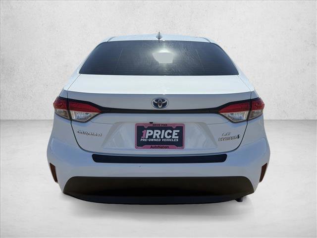 Used 2023 Toyota Corolla LE image 6