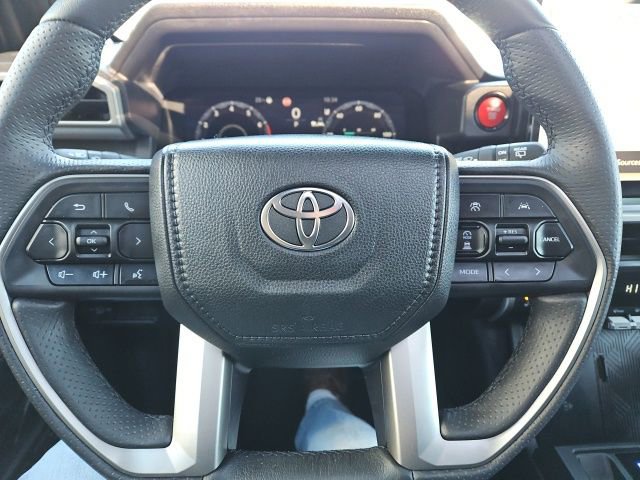 Used 2025 Toyota 4Runner TRD Off-Road Premium image 17