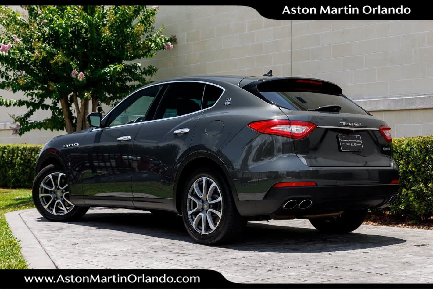 Used 2017 Maserati Levante AWD/4WD image 30