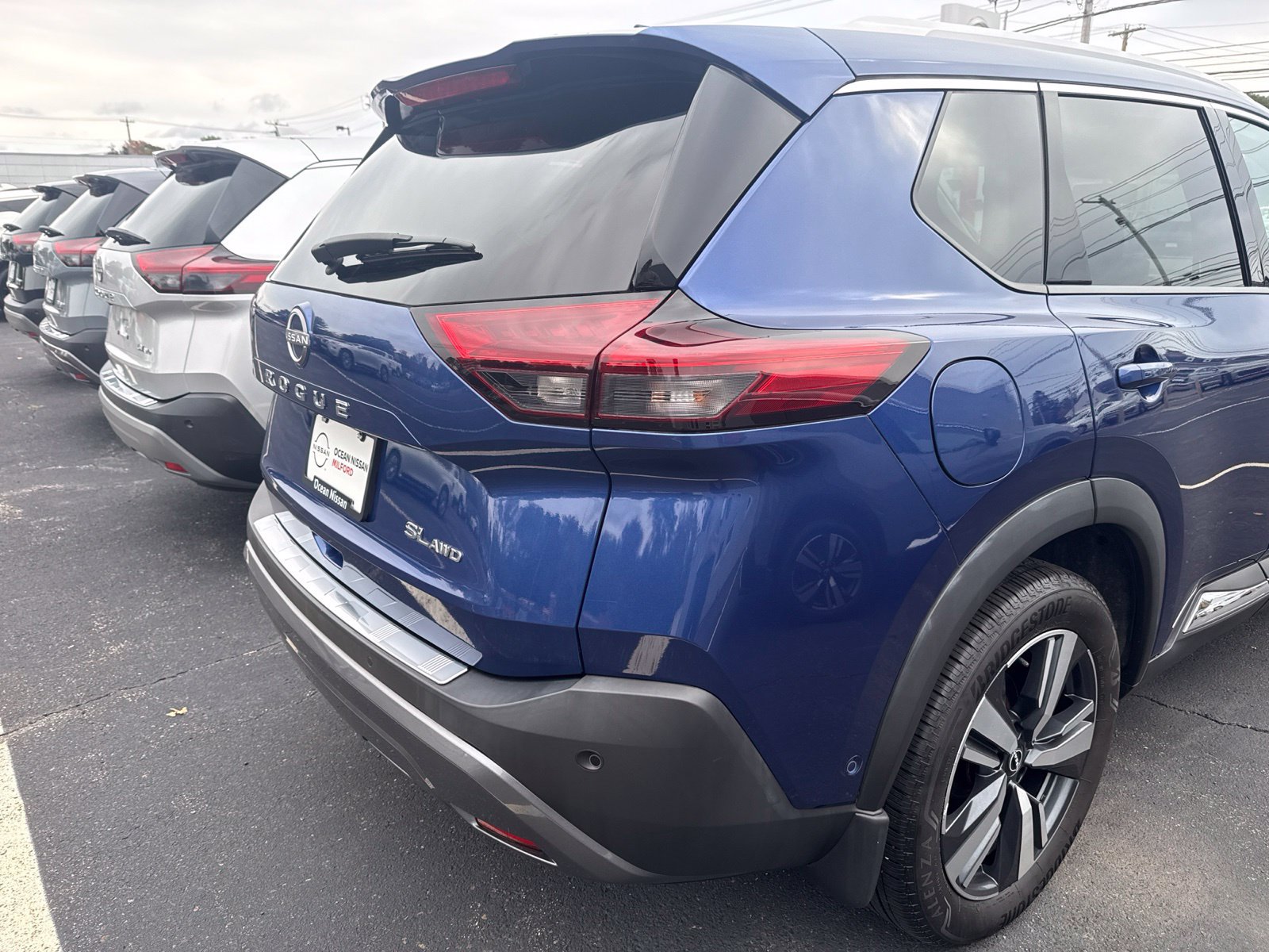 Certified 2022 Nissan Rogue SL w/ SL Premium Package AWD/4WD image 10
