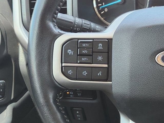 Used 2023 Ford Expedition XLT RWD image 28