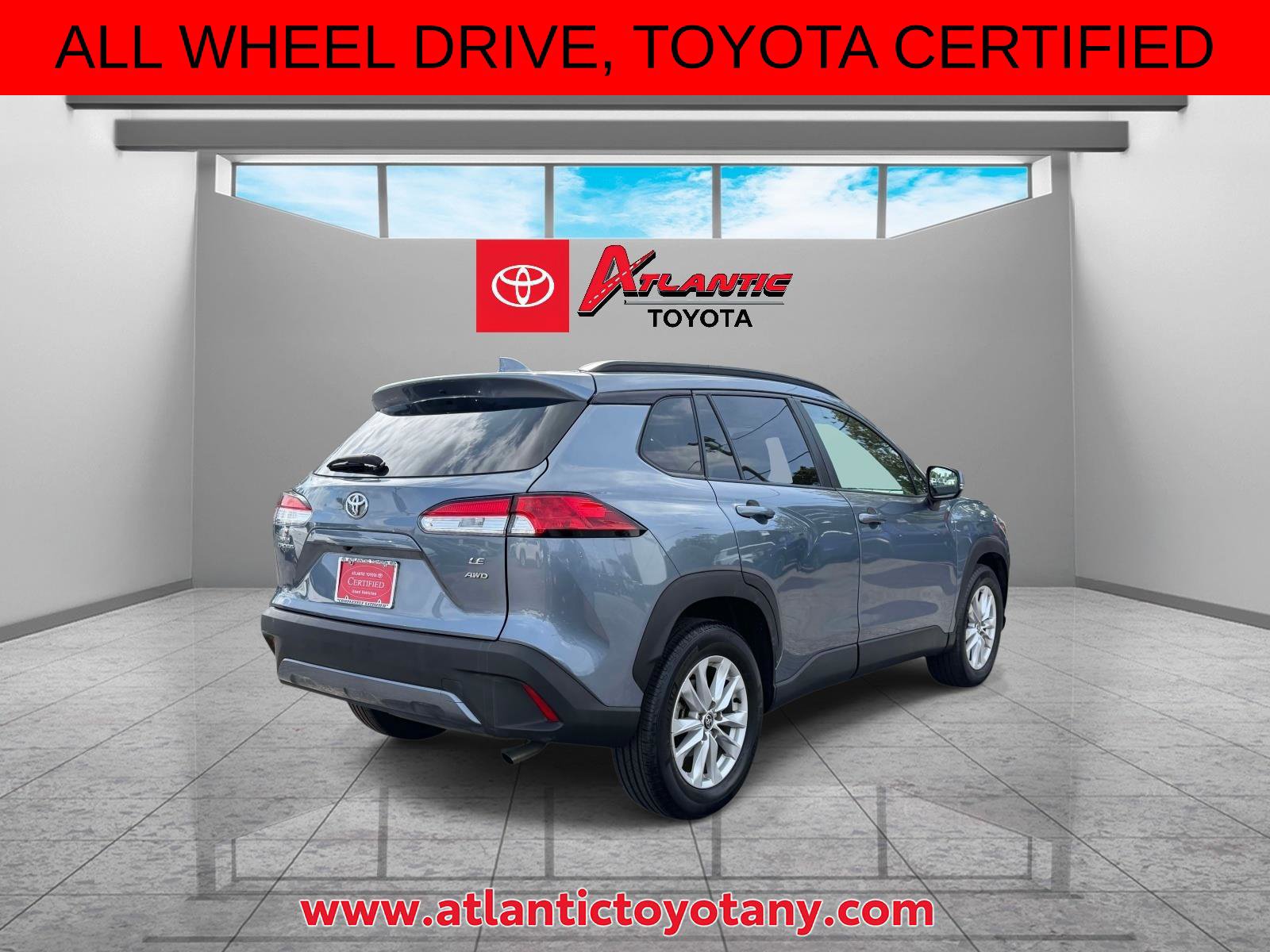 Certified 2022 Toyota Corolla Cross LE AWD/4WD image 6