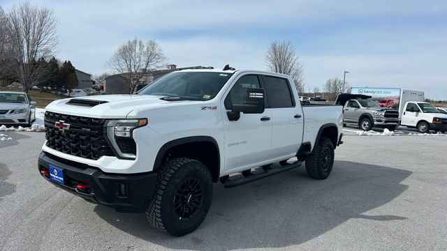 New 2026 Chevrolet Silverado 2500 ZR2 image 7