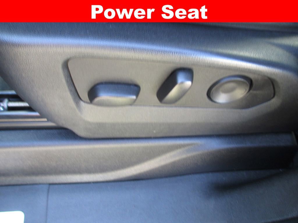 Used 2023 Chevrolet Suburban RST w/ Luxury Package AWD/4WD image 31