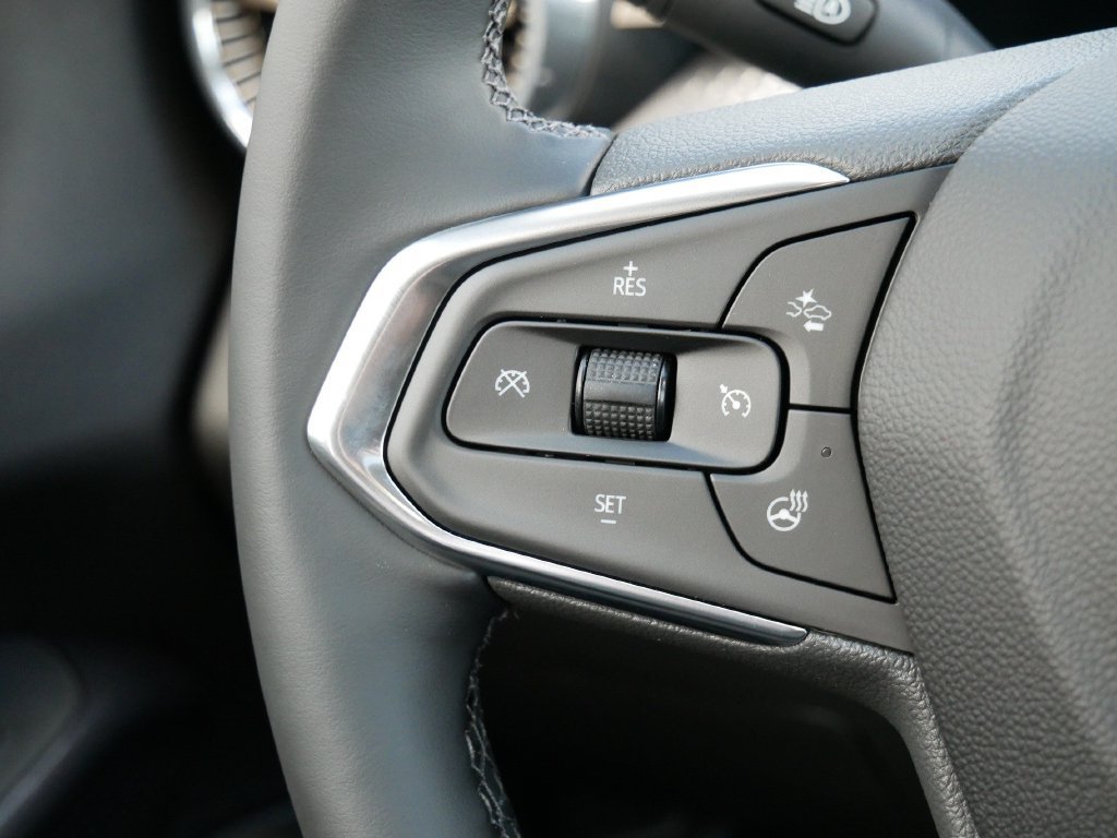 New 2026 Chevrolet Trax ACTIV w/ Sunroof Package FWD image 23