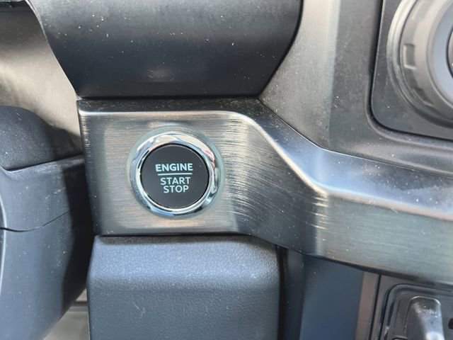 Used 2024 Ford F250 Lariat w/ Lariat Ultimate Package image 28