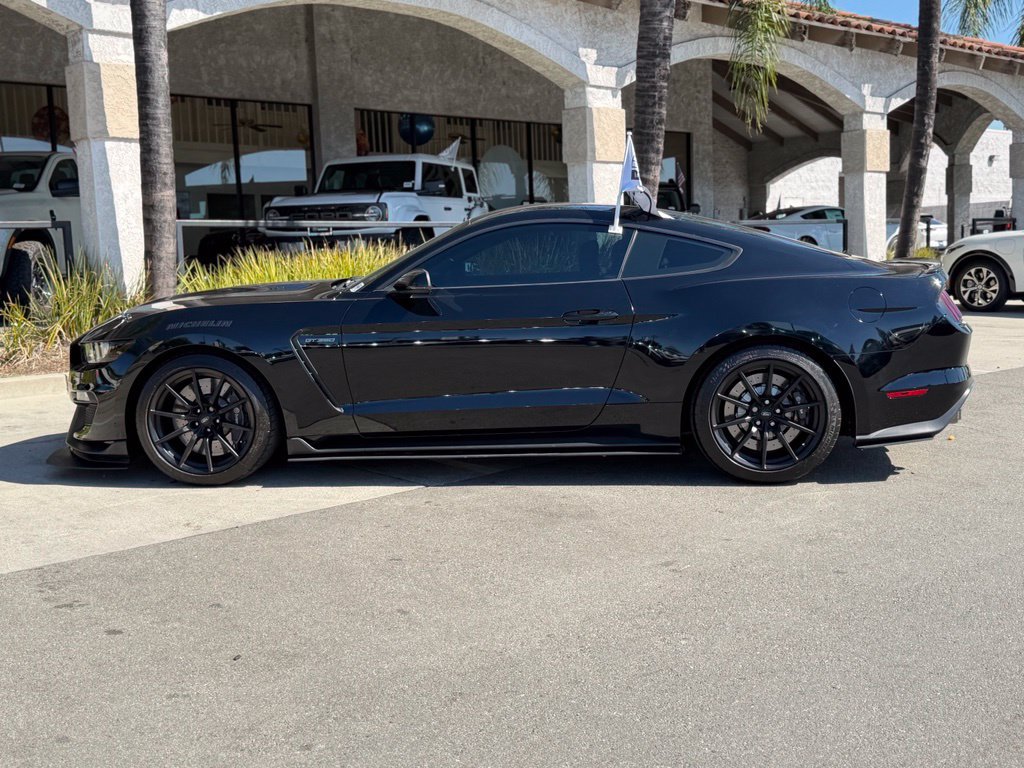 Used 2016 Ford Mustang Shelby GT350 w/ Technology Package RWD image 7