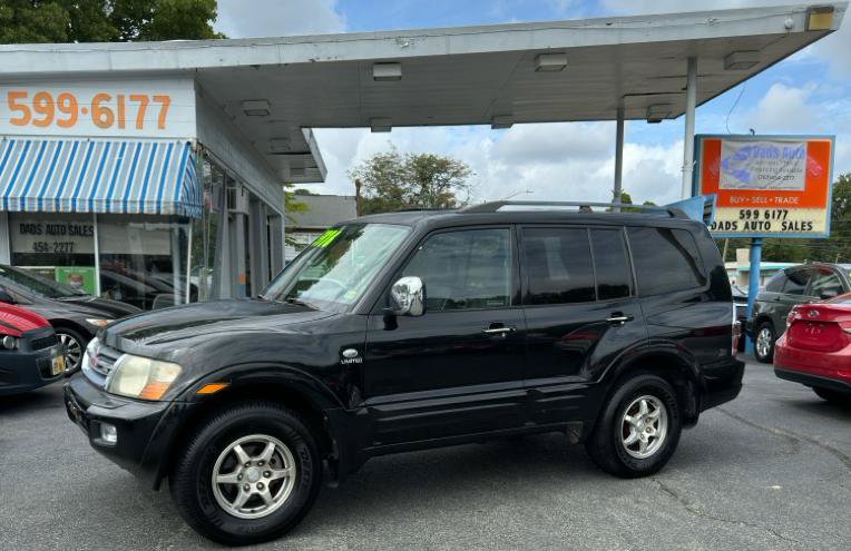 Used 2001 Mitsubishi Montero Limited AWD/4WD image 1