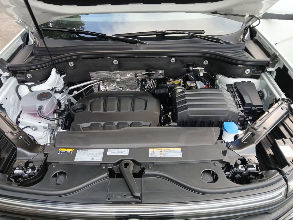 New 2026 Volkswagen Atlas Cross Sport SE image 20