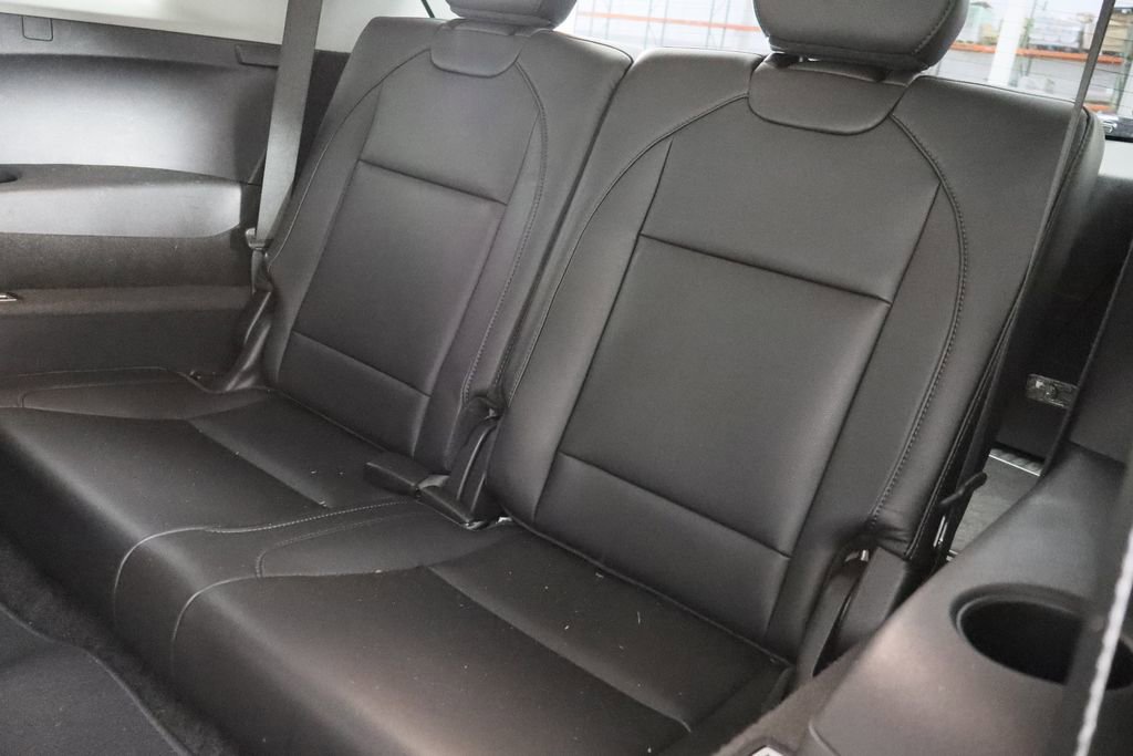 Used 2016 Acura MDX FWD w/ Tech & Entertainment image 17