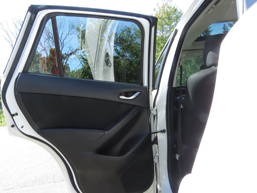 Used 2014 MAZDA CX-5 Touring w/ Bose/Moonroof Package AWD/4WD image 18