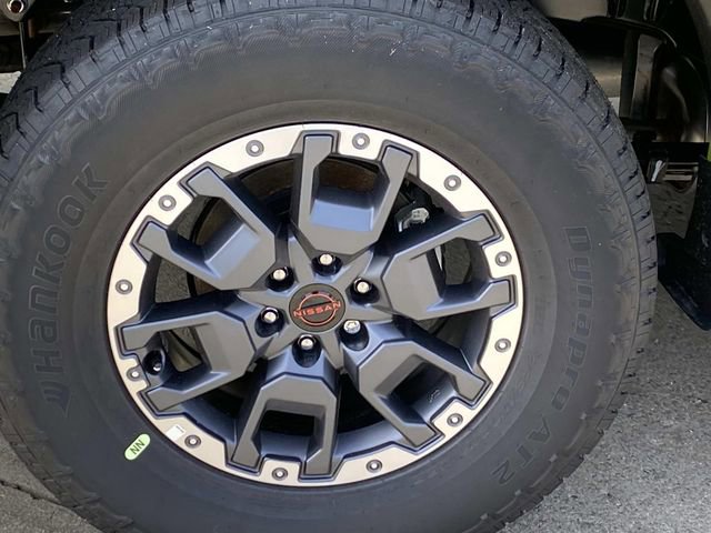 New 2026 Nissan Frontier PRO-4X w/ Pro-4x Convenience Package image 4