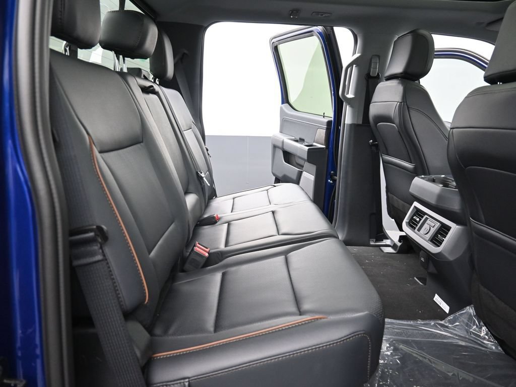 New 2026 Ford F250 Lariat w/ Black Appearance Package AWD/4WD image 14