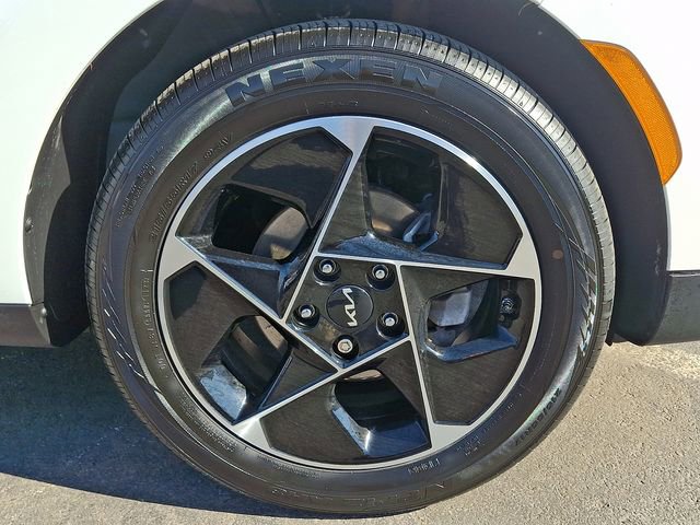 Certified 2023 Kia Soul EX image 8