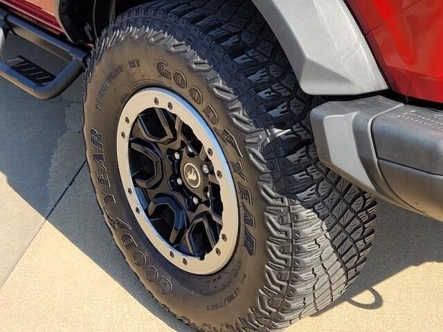 Used 2021 Ford Bronco Badlands image 7