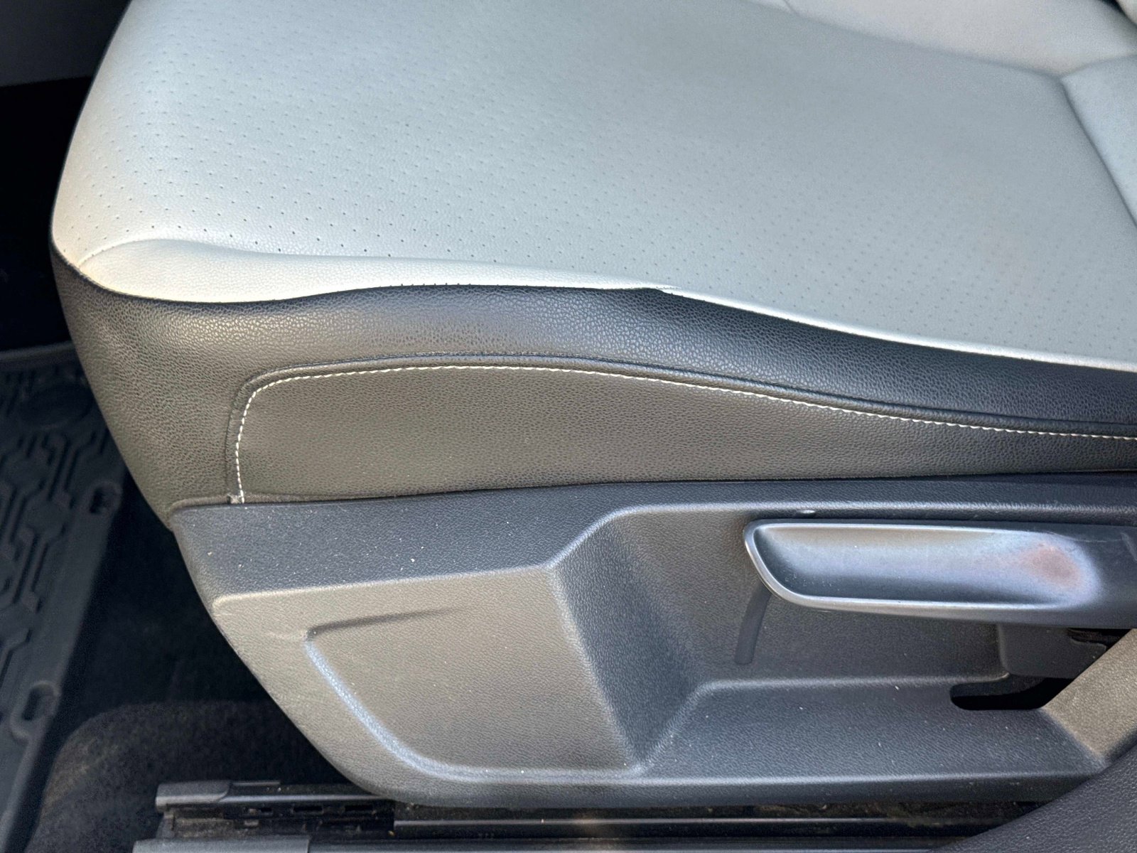 Used 2019 Volkswagen Jetta R-Line image 19