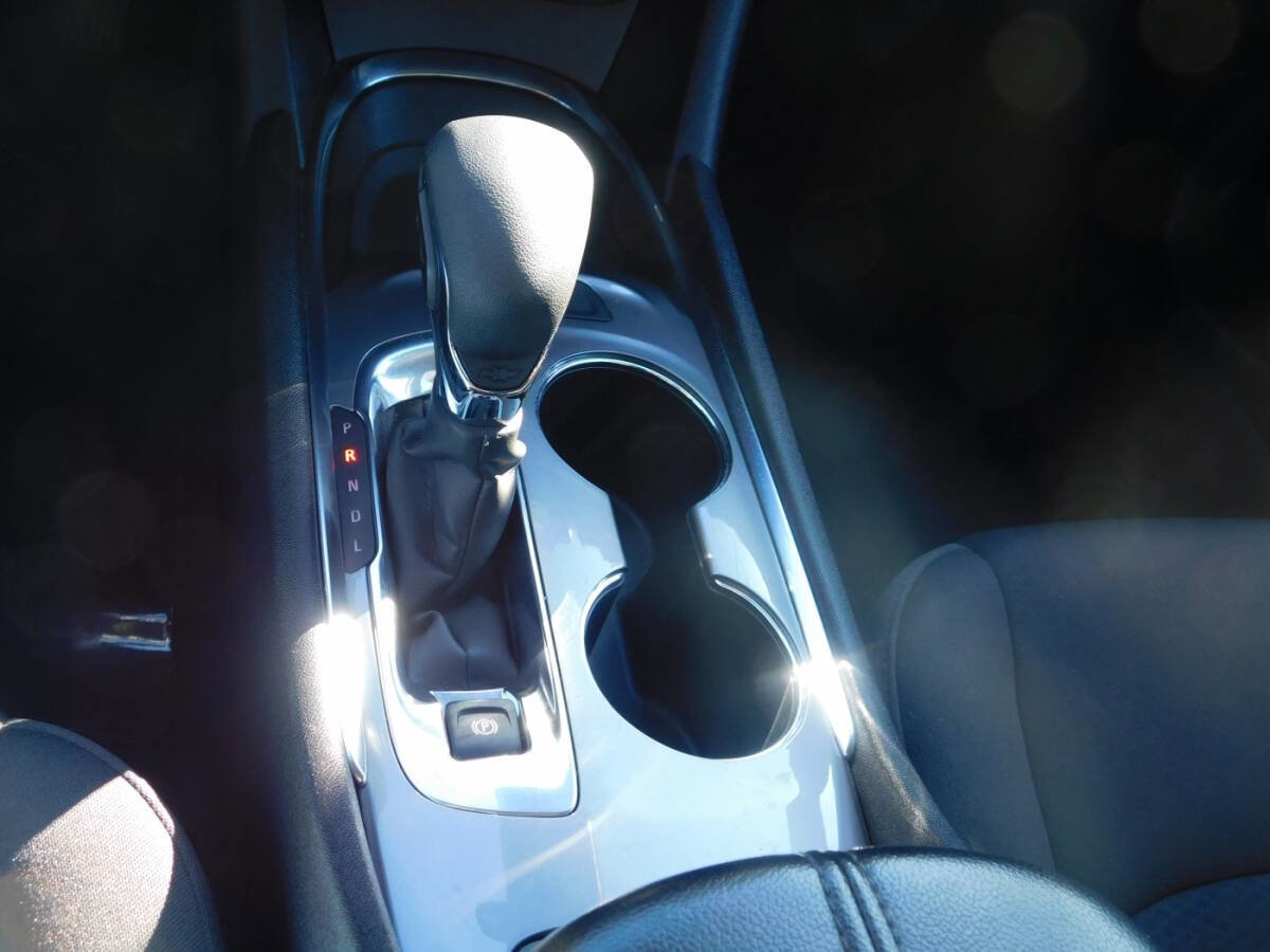 Used 2023 Chevrolet Malibu LT image 15