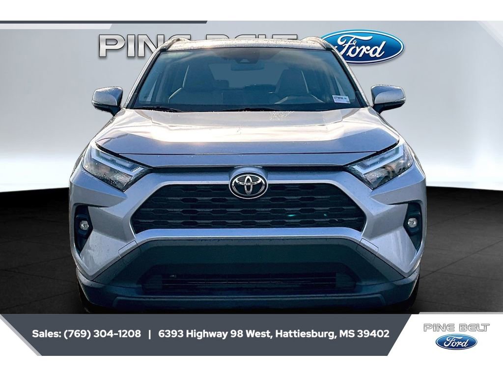 Used 2023 Toyota RAV4 XLE Premium FWD image 3
