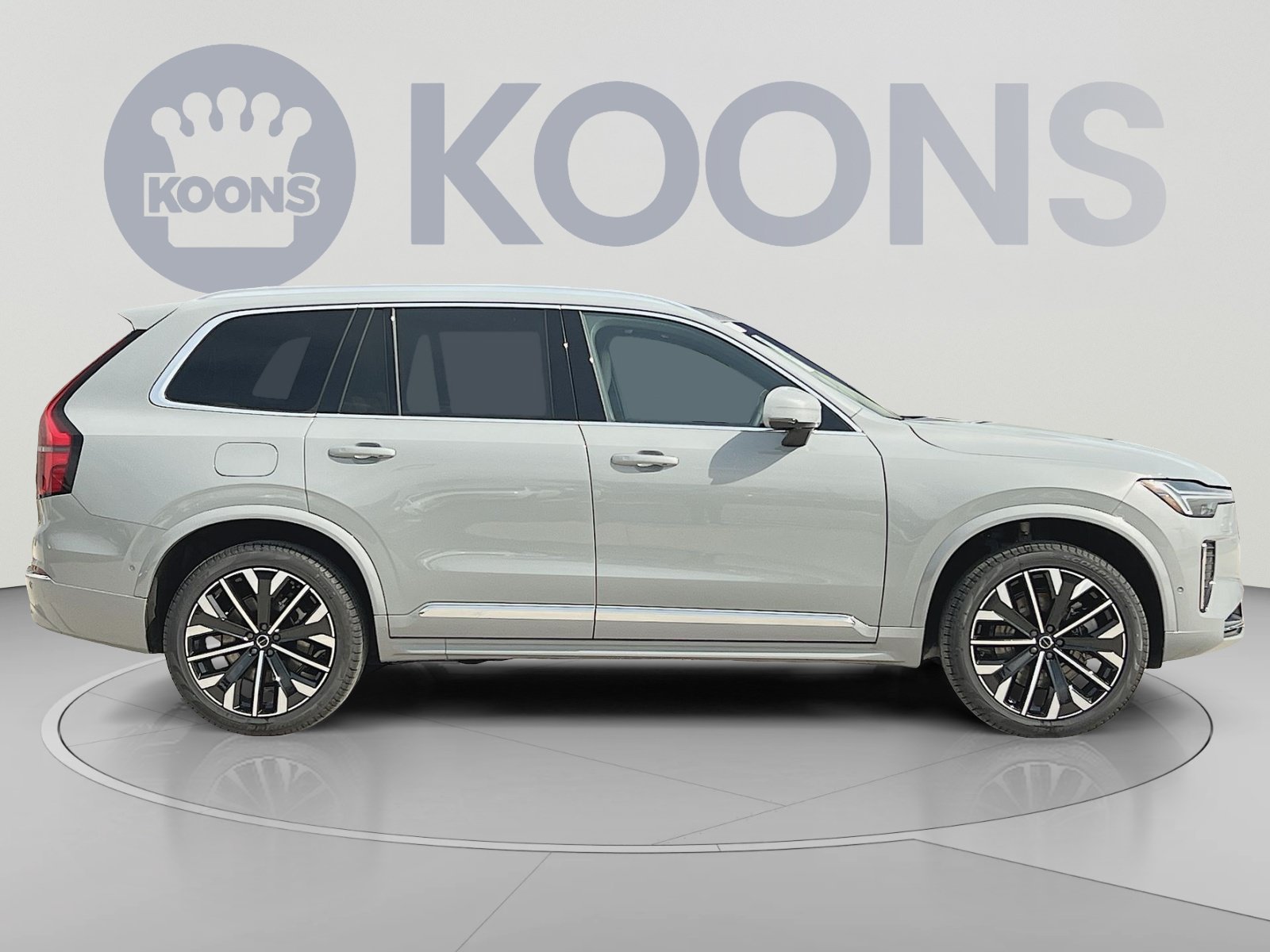 New 2026 Volvo XC90 T8 Plus w/ Protection Package Premier AWD/4WD image 17