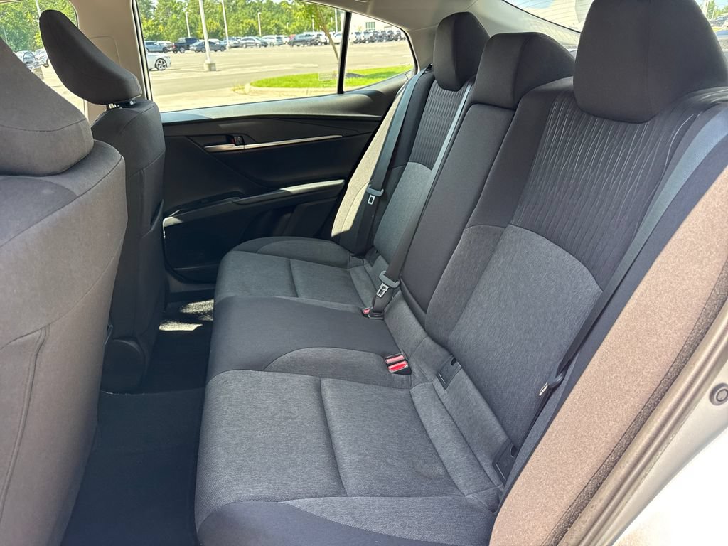 Used 2025 Toyota Camry LE FWD image 32