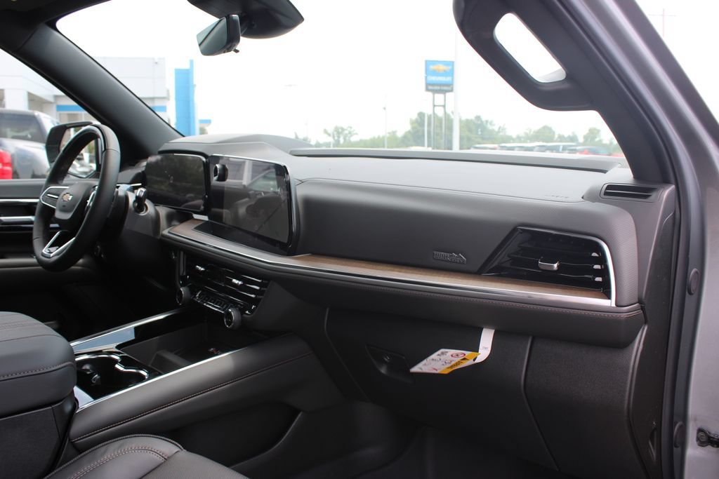New 2026 Chevrolet Tahoe High Country AWD/4WD image 36