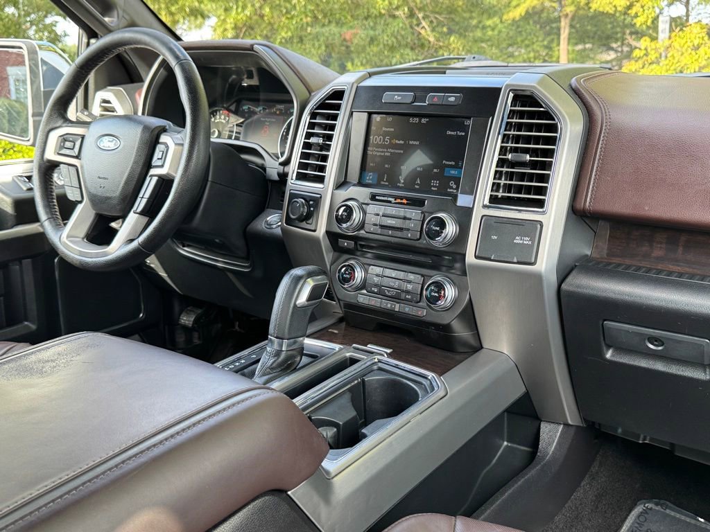 Used 2016 Ford F150 Platinum w/ Equipment Group 701A Luxury RWD image 23