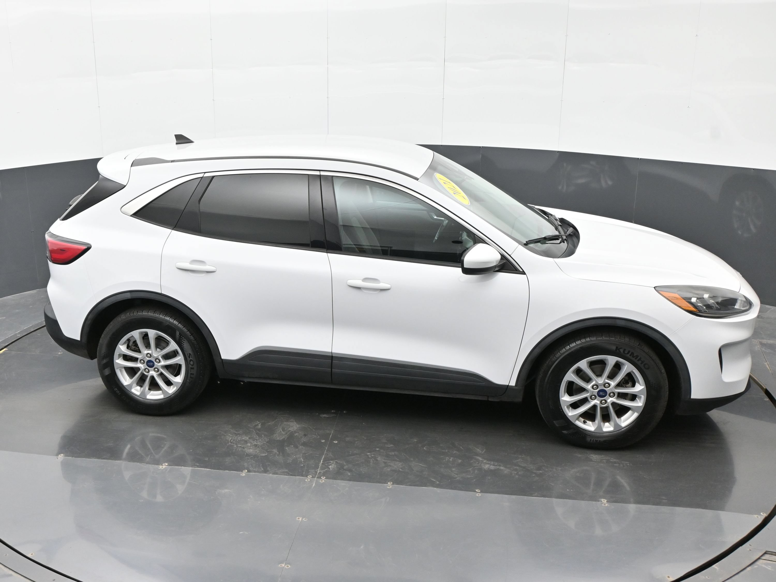 Used 2021 Ford Escape SE w/ Convenience Package FWD image 41