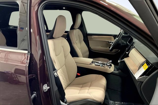 New 2026 Volvo XC90 B6 Plus image 12