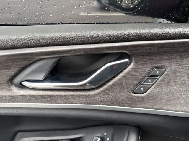 Used 2022 Jeep Grand Cherokee L Limited image 23