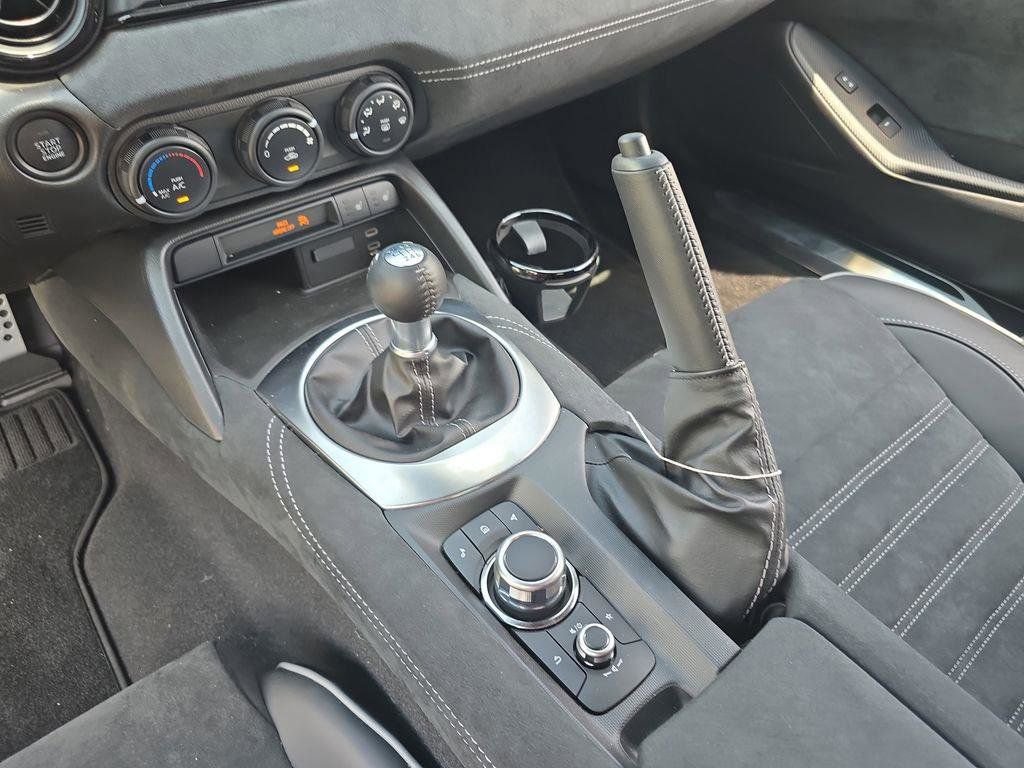 New 2026 MAZDA MX-5 Miata Club w/ Brembo/BBS Recaro Package RWD image 17