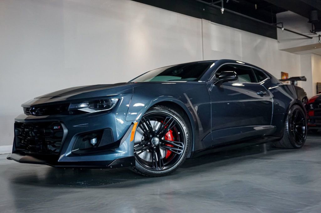 Used 2021 Chevrolet Camaro ZL1 image 1