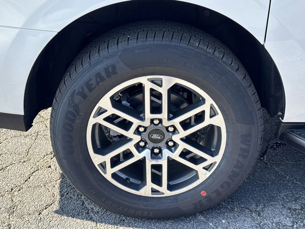New 2026 Ford Expedition Max Active image 17