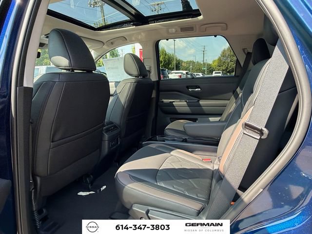 New 2026 Nissan Pathfinder Platinum AWD/4WD image 13