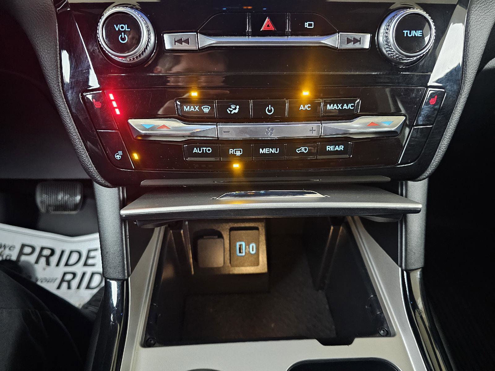 Used 2023 Ford Explorer ST-Line image 26