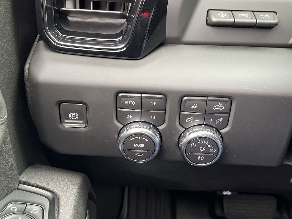 New 2026 GMC Sierra 2500 AT4 w/ AT4 Premium Plus Package image 18