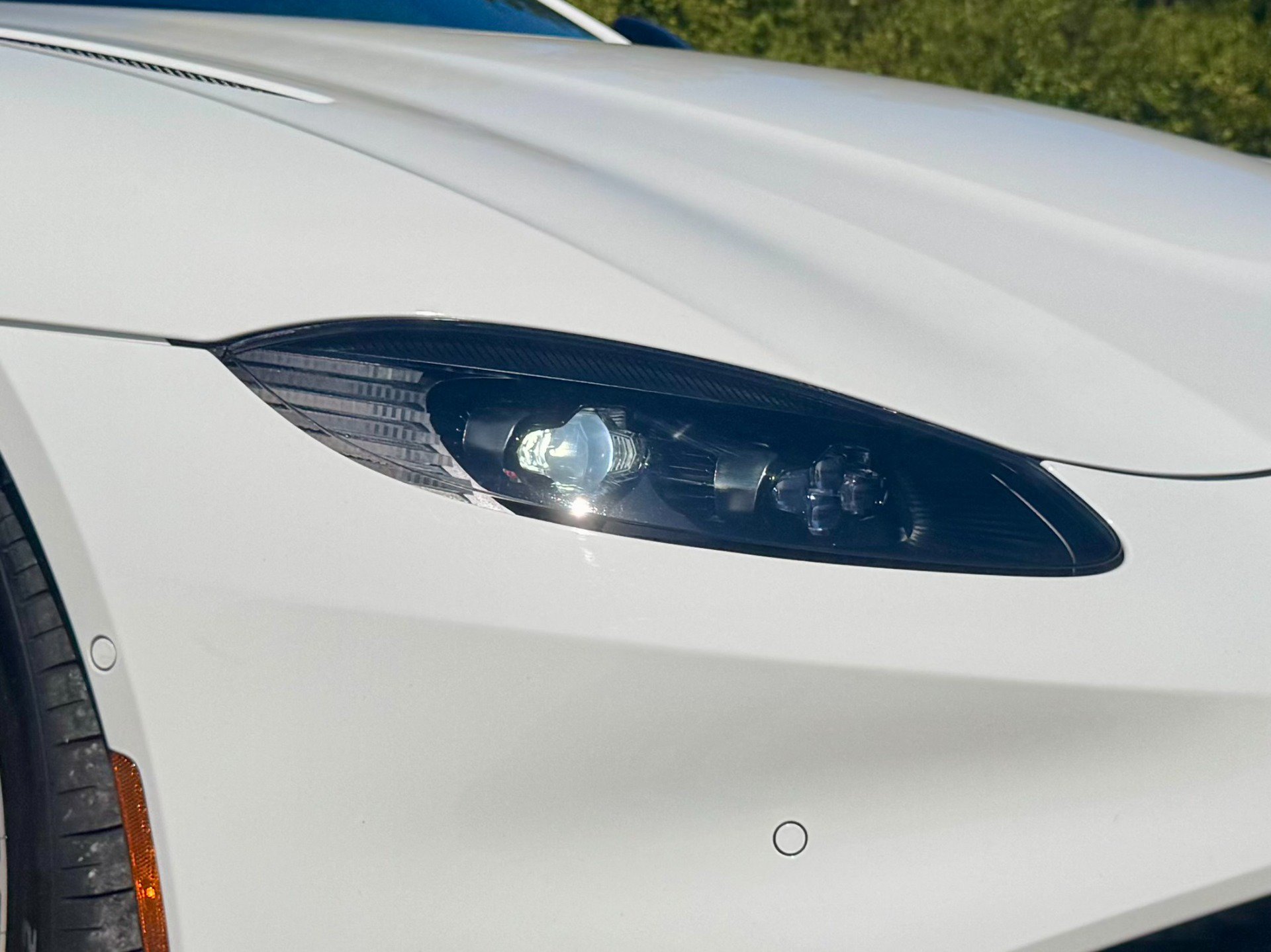 Used 2023 Aston Martin V8 Vantage Roadster RWD image 67