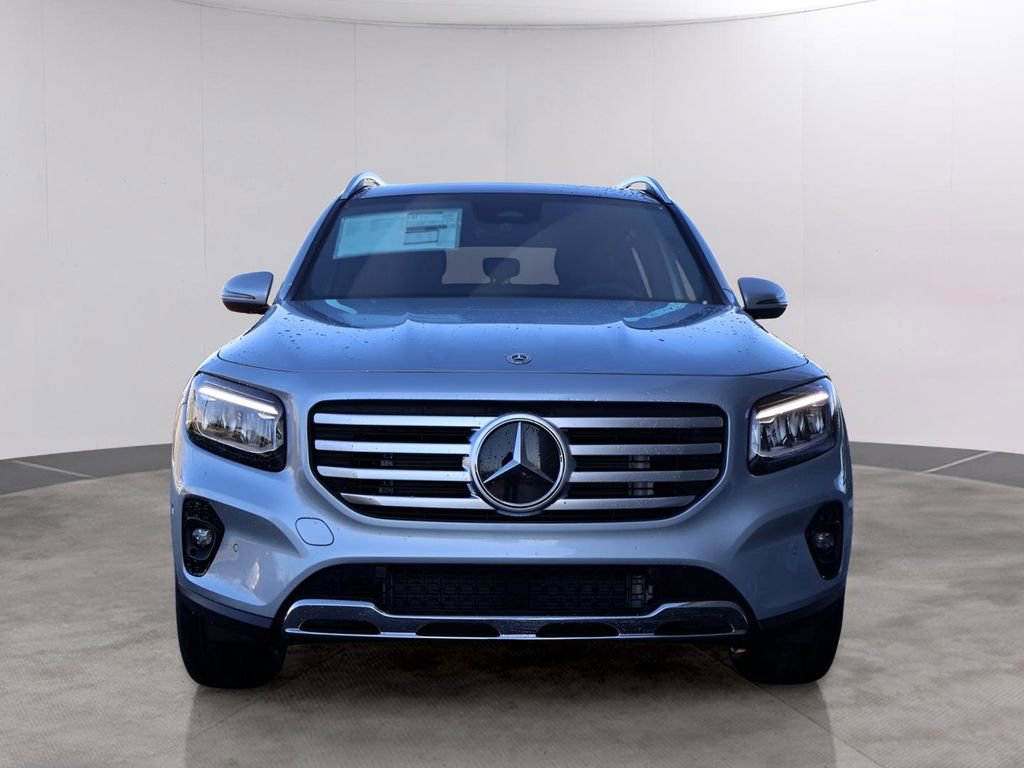 Certified 2025 Mercedes-Benz GLB 250 4MATIC image 2
